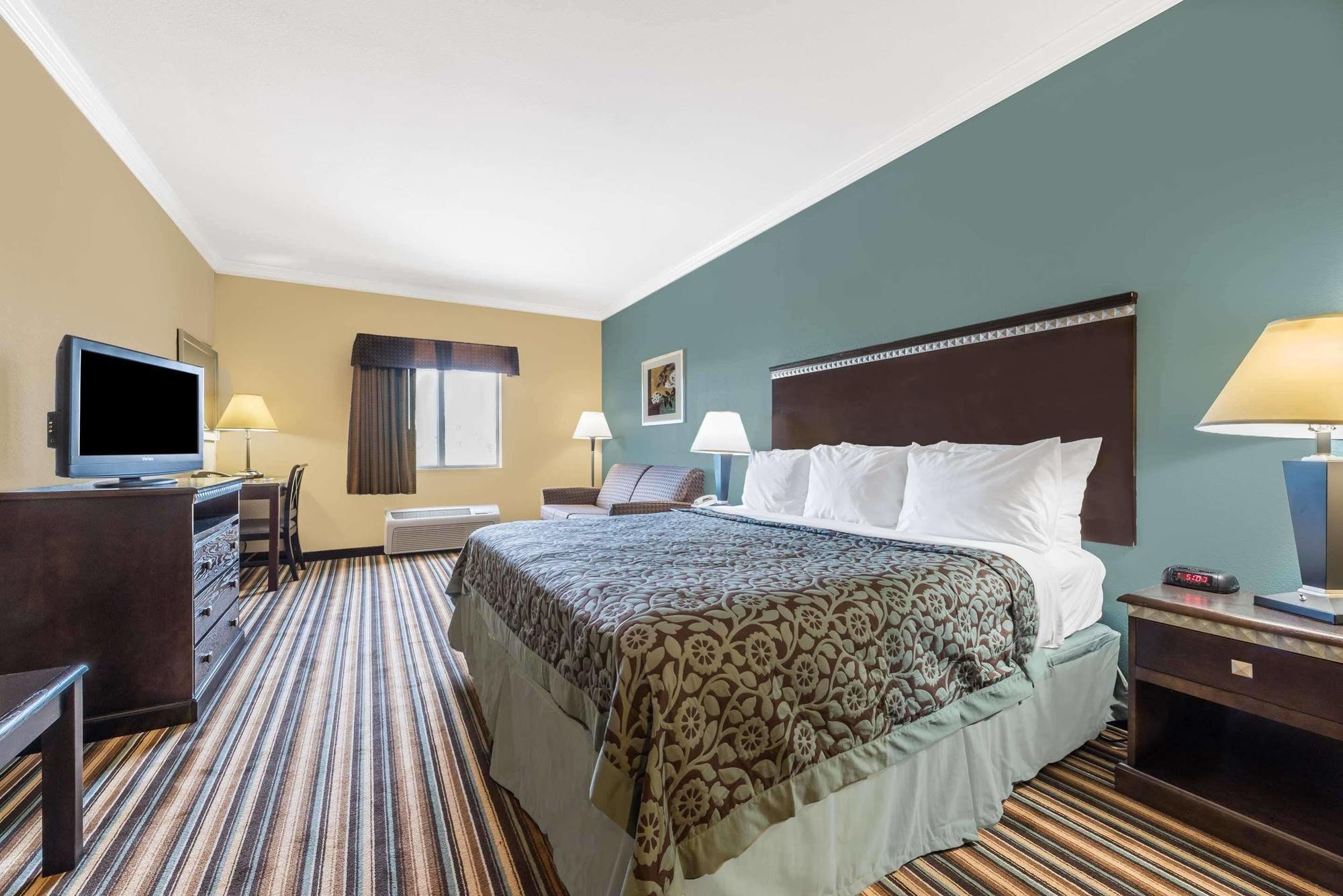 Days Inn By Wyndham Rockdale Texas Екстер'єр фото
